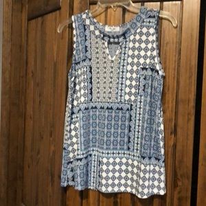 Women’s sleeveless blouse